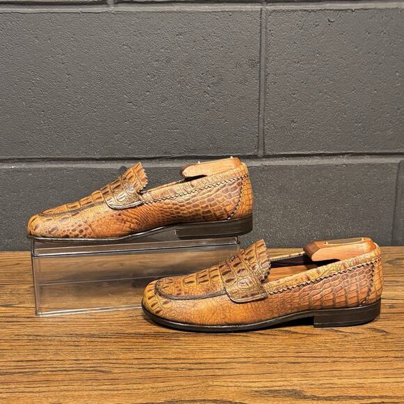 Donald Pliner Shoes - Donald J. Pliner Uncle Crocodile Leather Comfort Loafers Women’s 7.5